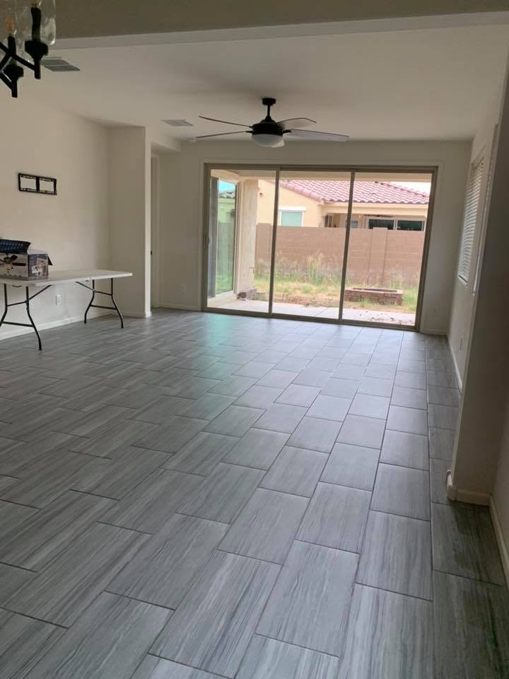 Cleaned living room with tile flooring